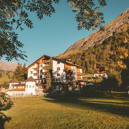 Familienhotel Replerhof Mit Kinderbetreuung Pragraten Bagian luar foto