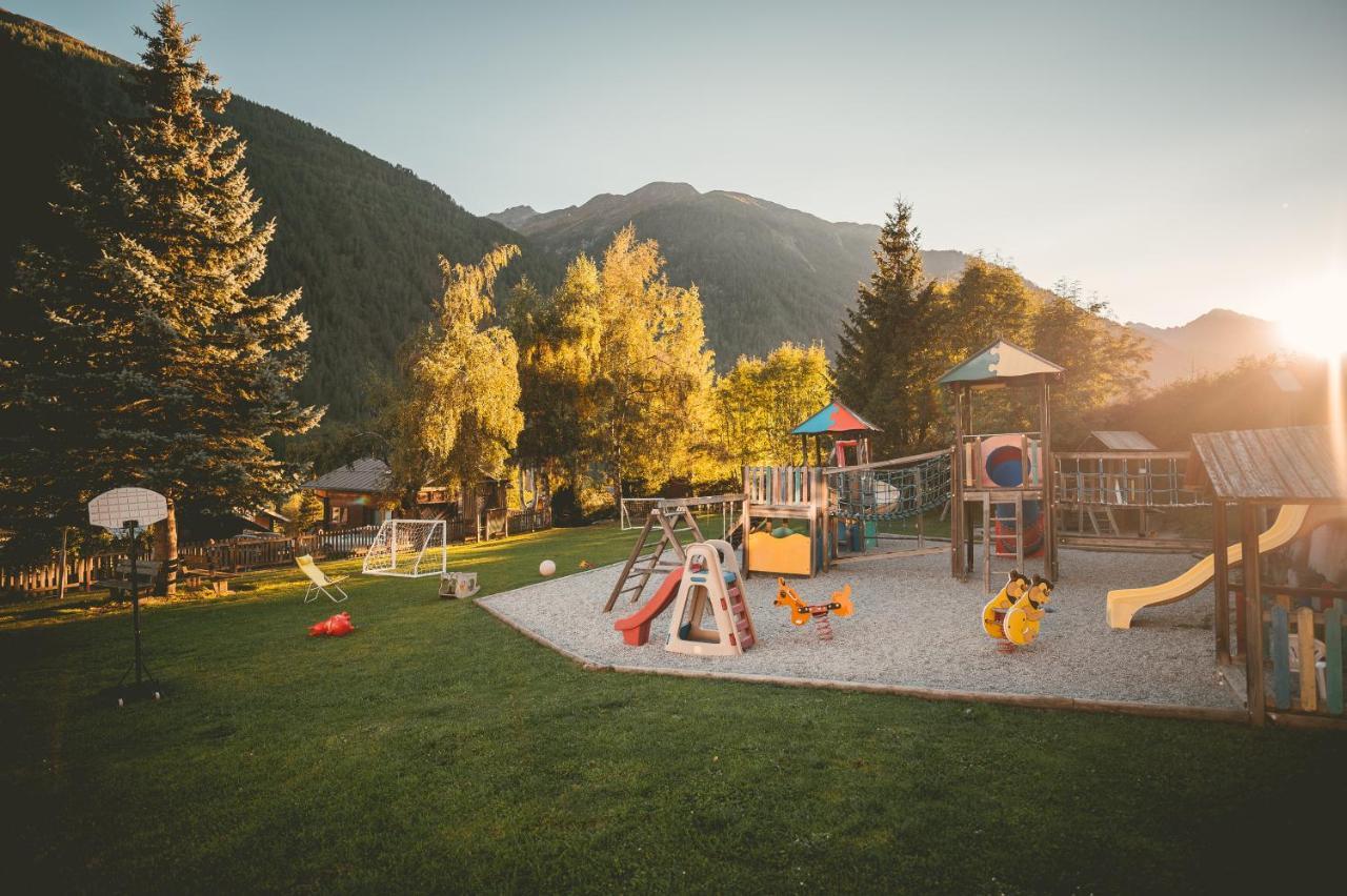Familienhotel Replerhof Mit Kinderbetreuung Pragraten Bagian luar foto
