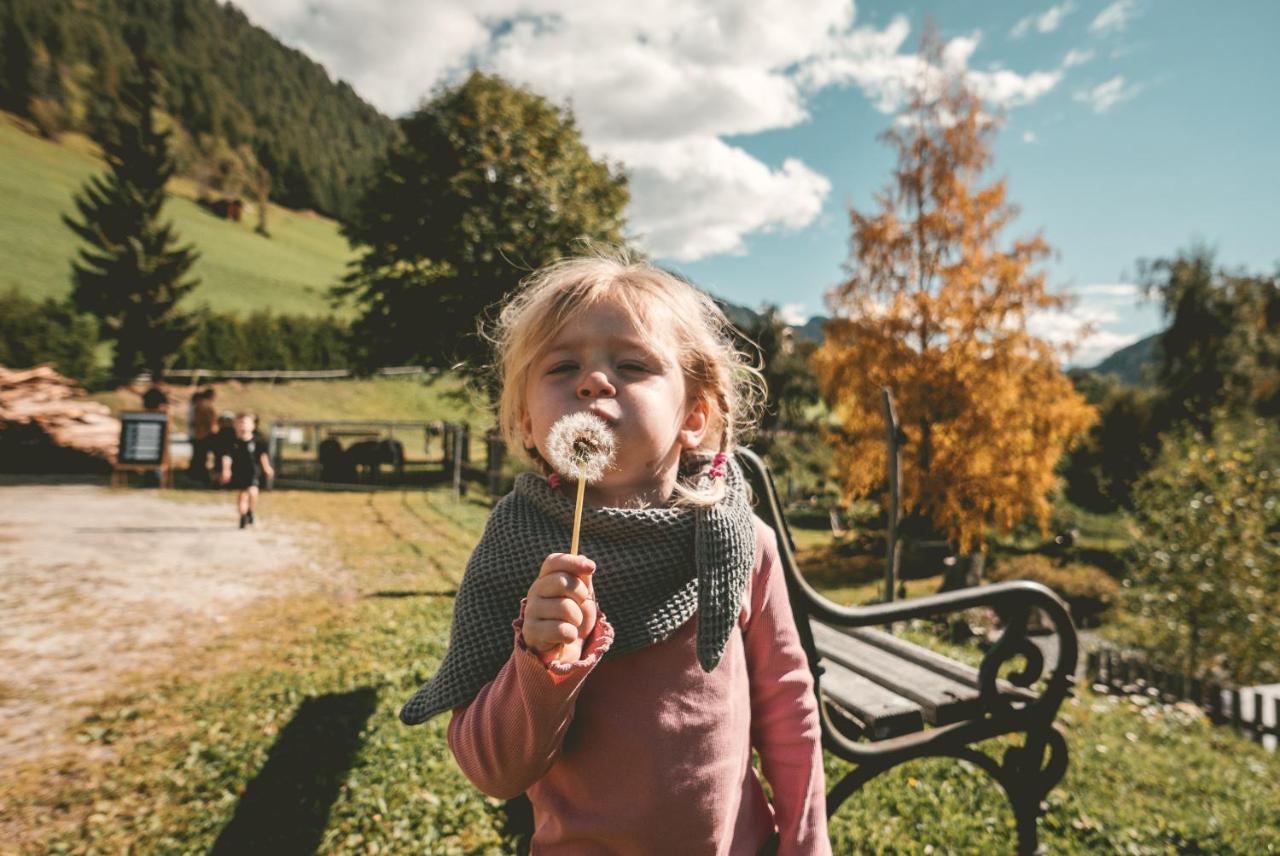 Familienhotel Replerhof Mit Kinderbetreuung Pragraten Bagian luar foto